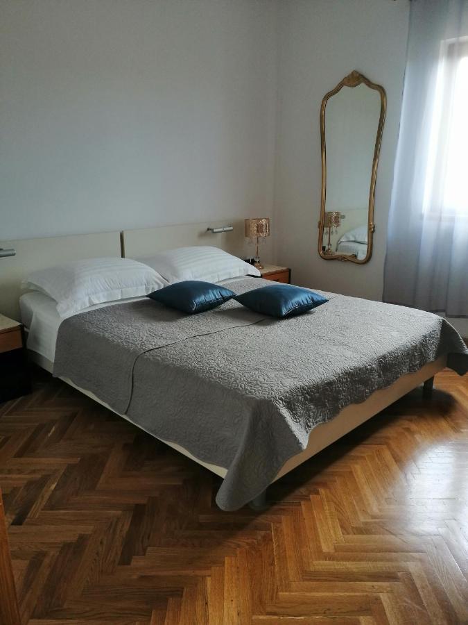 Olive Garden Accomodation Savar Eksteriør bilde